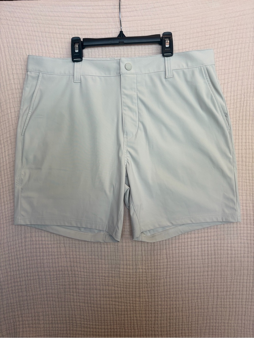 Rhone Commuter 7" Shorts Stone Men's 35 Golf Performance Stretch